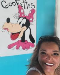 Great place to eat loved the fried pickles amazing.