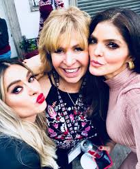 Ana Bárbara, Edwin Luna, Poncho Lizárraga despiden a Magda Rodríguez,  productora de Hoy