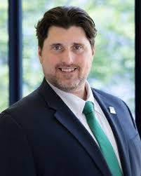 Robert Schreyer's Instagram, Twitter & Facebook