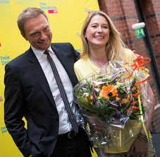Seine ehefrau ilka war mit ein grund, dass er seine heimatstadt . Enkel Von Theodor Heuss Tritt In Die Fdp Ein Welt