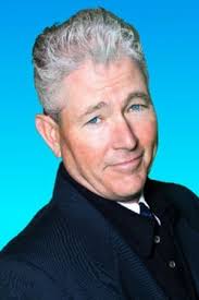 Reparto de Hotshot (película 1987). Dirigida por Rick King