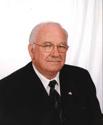 Kathryn Standish's Instagram, Twitter & Facebook