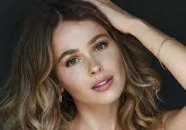 Jocelyn Hudson's Instagram, Twitter & Facebook