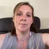 Stephanie Stratmann's Instagram, Twitter & Facebook