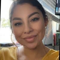 Daisy Quijada's Instagram, Twitter & Facebook