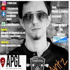 Guitar picker from Chanute available for gigs