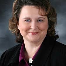 Amber Babb's Instagram, Twitter & Facebook