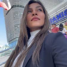 Yasmin Tobar (@YasminPerez26) • Facebook