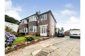 3 bedroom terraced house for sale. Yrn Oht46v0chm