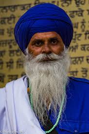 Hola Mohalla, High Hats and High Jumps