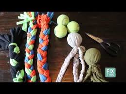 When i first started making dog toys, i made oli some denim knot dog toys from pairs of old jeans. Fix This Make Your Dog A New Toy Using Old T Shirts Youtube