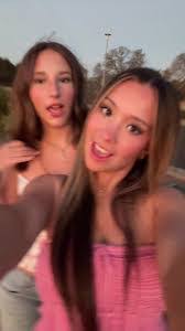 Ashlee Howell's Instagram, Twitter & Facebook