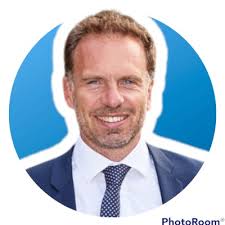 Eric Sturdza Investments recruits two fund distribution specialists