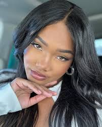 Anita Marshall's Instagram, Twitter & Facebook