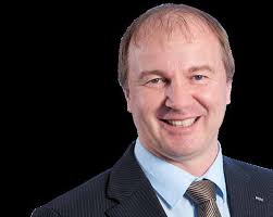 M A G A Z I N E F O R K H