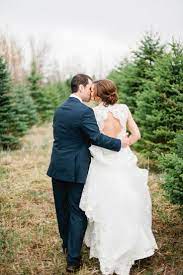 Sioux Falls South Dakota Wedding At Steever House Bed Breakfast Read More Http Www Stylemepretty Com 2014 02 24 Sio Wedding Looks Wedding Wedding Gowns