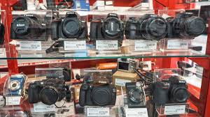 Top 12 Camera Trade Ins These Cameras Are Worth The Most Cash Camera World Old Cameras Cheap Cameras