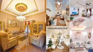 Penambahan rangka atau bingkai ini juga semakin membuat ruangan lebih terstuktur dengan rapi. 7 Desain Plafon Ruang Tamu Elemen Interior Yang Menarik Dan Impresif Homeshabby Com Design Home Plans Home Decorating And Interior Design
