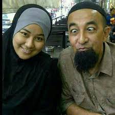 Kuliyah maghrib bulanan ustaz azhar idrus official masjid simpang 4 chendering, kuala kuliyah maghrib bulanan ustaz azhar idrus official masjid jame' pengadang baru terengganu 15 kuliah terbaru lawak giler tak kering gusi oleh ustaz azhar idrus big boh live di youtube malaysia. Biodata Ustaz Azhar Idrus Lebih Dikenali Ustaz Youtube Ikuti Perjalanan Beliau Oh Kiji Sumber Bacaan Dan Info Menarik