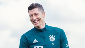 The latest tweets from @clewandowski_ Chelsea Man City Want Robert Lewandowski But Does Pole Simply Want A New Contract Expert View Eurosport