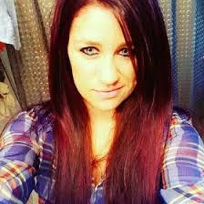 Courtney Gast's Instagram, Twitter & Facebook