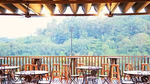 Punggol End Of Mrt Line Whisk And Paddle Outdoor Patio At Punggol Cool Restaurant Western Restaurant Singapore