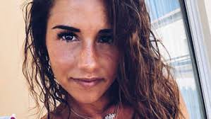 Vor wenigen tagen zog sie gemeinsam mit ihrem freund julian büscher in eine neue wohnung. Sarah Lombardi Themenseite