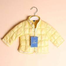 Junior Mont Sari 279 00 Tl 0 3 Ay Sifir Yaka Fermuarli On Kisminda Cift Cep Ve Fay Nakisi Bulunan Mont Fay Italy Italyanin En Unlu Moda Tasarimcisindan Cocu