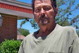 Dozens greet war author