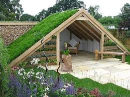 Open Lean To Shed With Eco Roofing Budget Friendly Garden Shed Ideas Worth Every Dollar Garden Shed Lean To Zelenye Kryshi Stroitelstvo Saraya Sadovye Idei