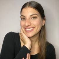 Linnette Perez's Instagram, Twitter & Facebook