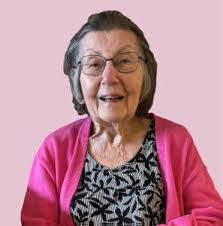 Norma Vogel's Instagram, Twitter & Facebook