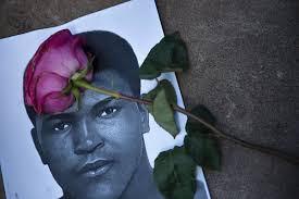 Body of Muhammad Ali Arrives in Louisville, Champ Honored at Hometown Church