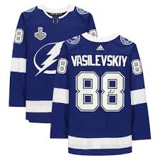 Shop lightning jersey deals on official tampa bay lightning jerseys at the official online store of the national hockey league. Tampa Bay Lightning Signed Jerseys Collectible Lightning Jerseys Tampa Bay Lightning Memorabilia Jerseys Www Fanaticsauthentic Com
