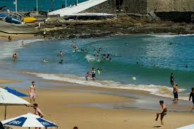 Salvador terá fim de semana com pancadas de chuva e ventos fortes; confira previsão do tempo