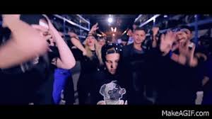 We would like to show you a description here but the site won't allow us. Satra B E N Z Lu K Beats Killa Fonic Super Ed Nosfe Keed Vocile Official Video On Make A Gif