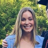 Lauren Workman's Instagram, Twitter & Facebook