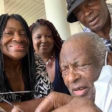 Loafton Bell Obituary (2022)