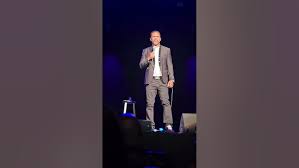 Funny as ish tour....Mike epps