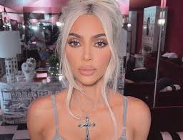 Kim Kardashian och Pete Davidson gör det här skönhetsingreppet ihop