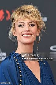 Elizabeth Mortensen's Instagram, Twitter & Facebook