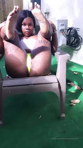 Sukigoodcoochie who like ratchet hoes with pretty toes xxx onlyfans porn  videos