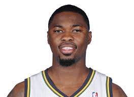 Ky osht Travis Leslie qe eshte KB Trepqa ne bisedime