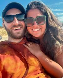 What happens when you combine an engagement photo shoot with a brewery  crawl? Chaos 🍻💚 Thank you, @heathermwatson for capturing our love