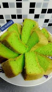 Untuk kek pula,anda boleh guna resepi kek span pandan yang dah kami hasilkan di sini berserta video. Kuali Mama Kek Span Pandan 4 Biji Telur 1 Cwn Facebook