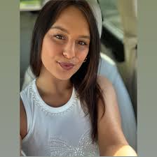 Looking for a stylist who does good perms?