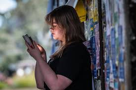 How social media exposes young Australians to harmful porn | St George &  Sutherland Shire Leader | St George, NSW