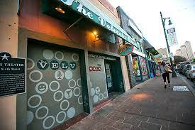 6th street and neches street. A Guide To Austin Stand Up Venues Where To Find The Funny In Town Arts The Austin Chronicle