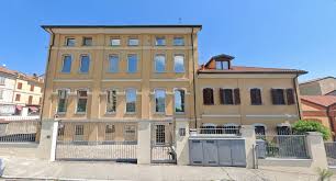 Quota di 1000/1000 di proprietà in diritto di superficie da riscattare di appartamento di mq. Aste Immobiliari Aste Giudiziarie Aste Online Gorealbid It