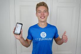 Der sophia thiel ernährungsplan zeigt dir, wie sich sophia für ihren traumkörper ernährt. Sophia Thiel Erfahrungen Das Programm Im Test